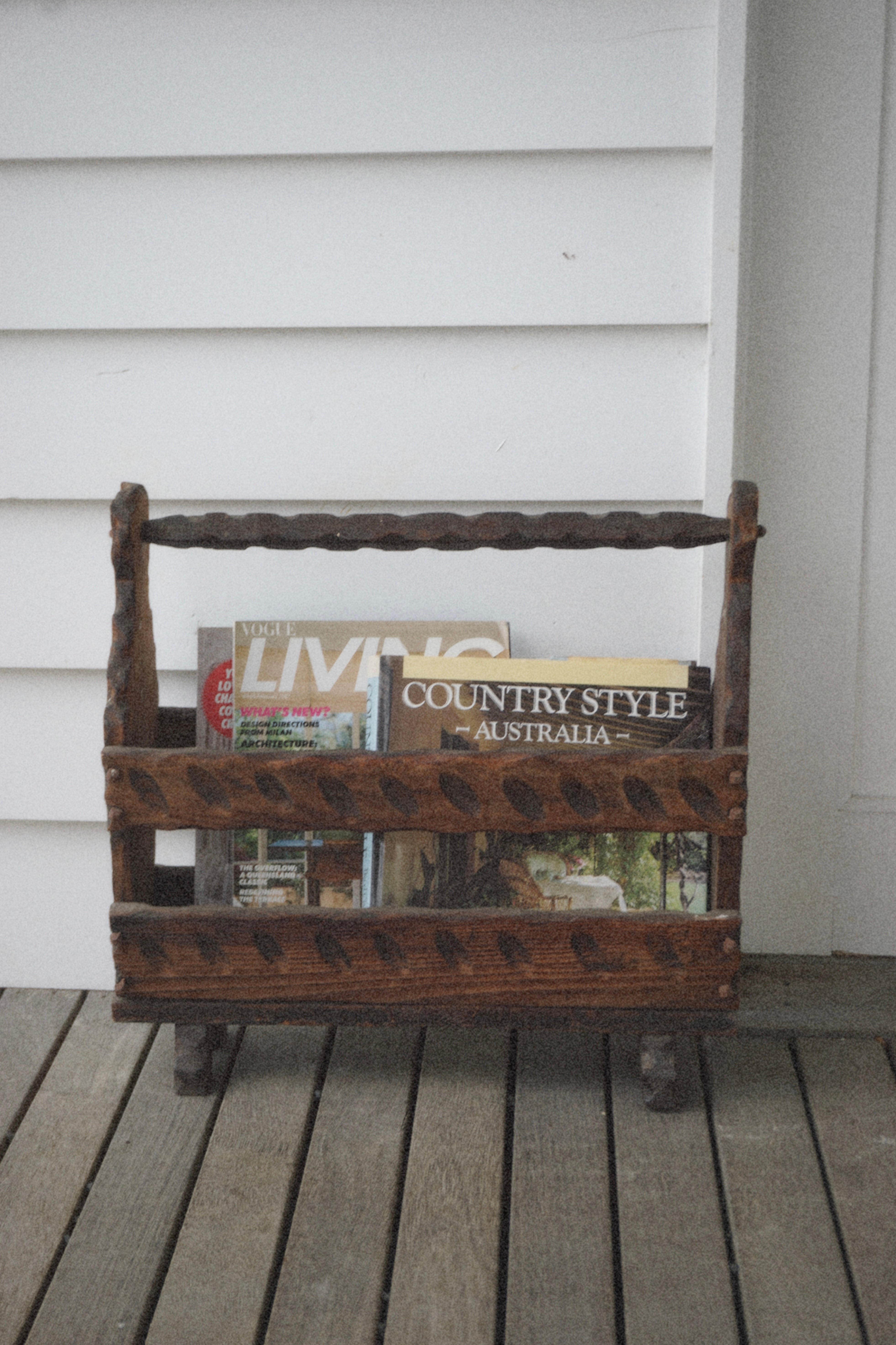 Spanish Brutalist Magazine Holder