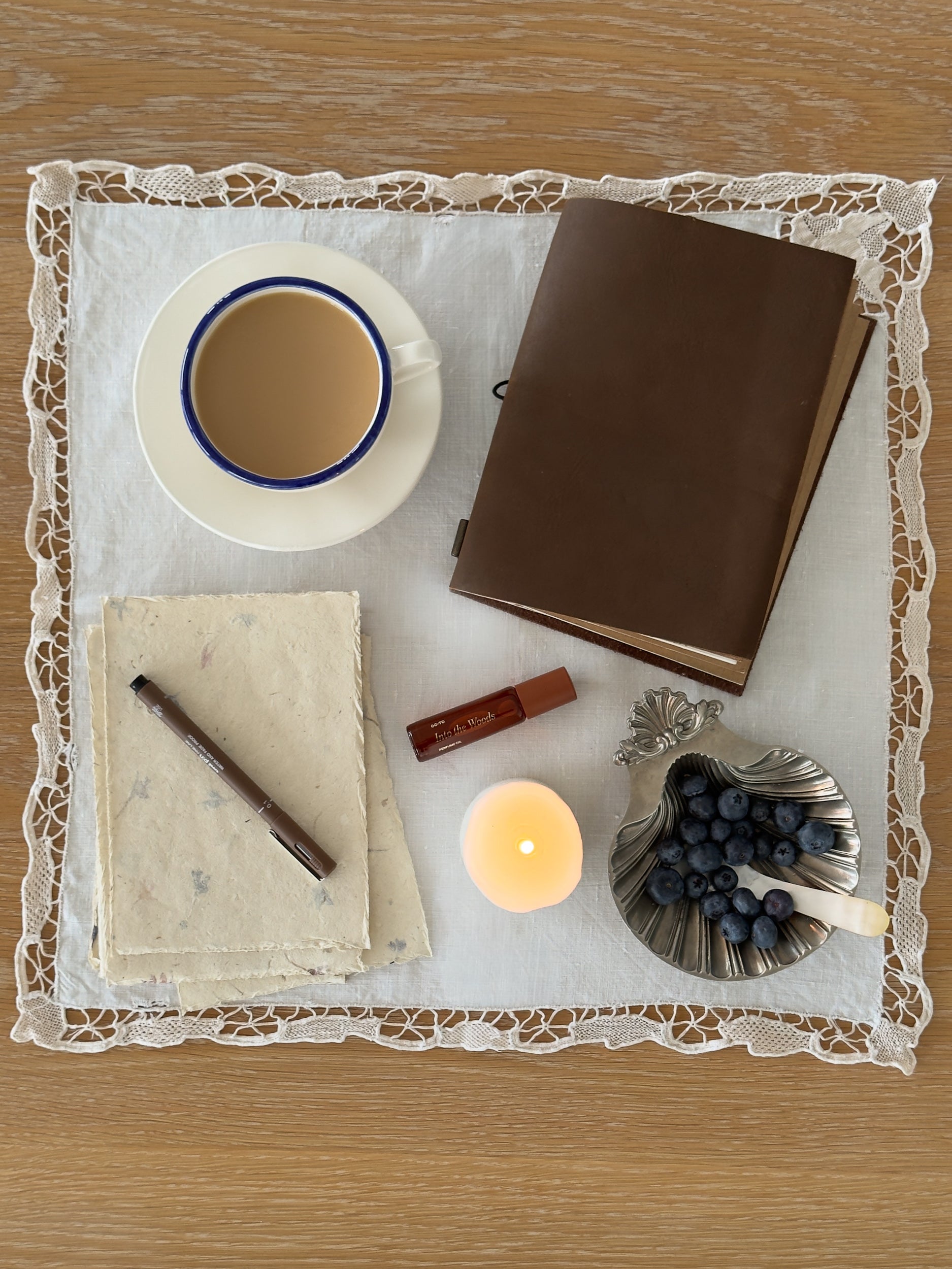 Cream Linen Doily with Lace Edge