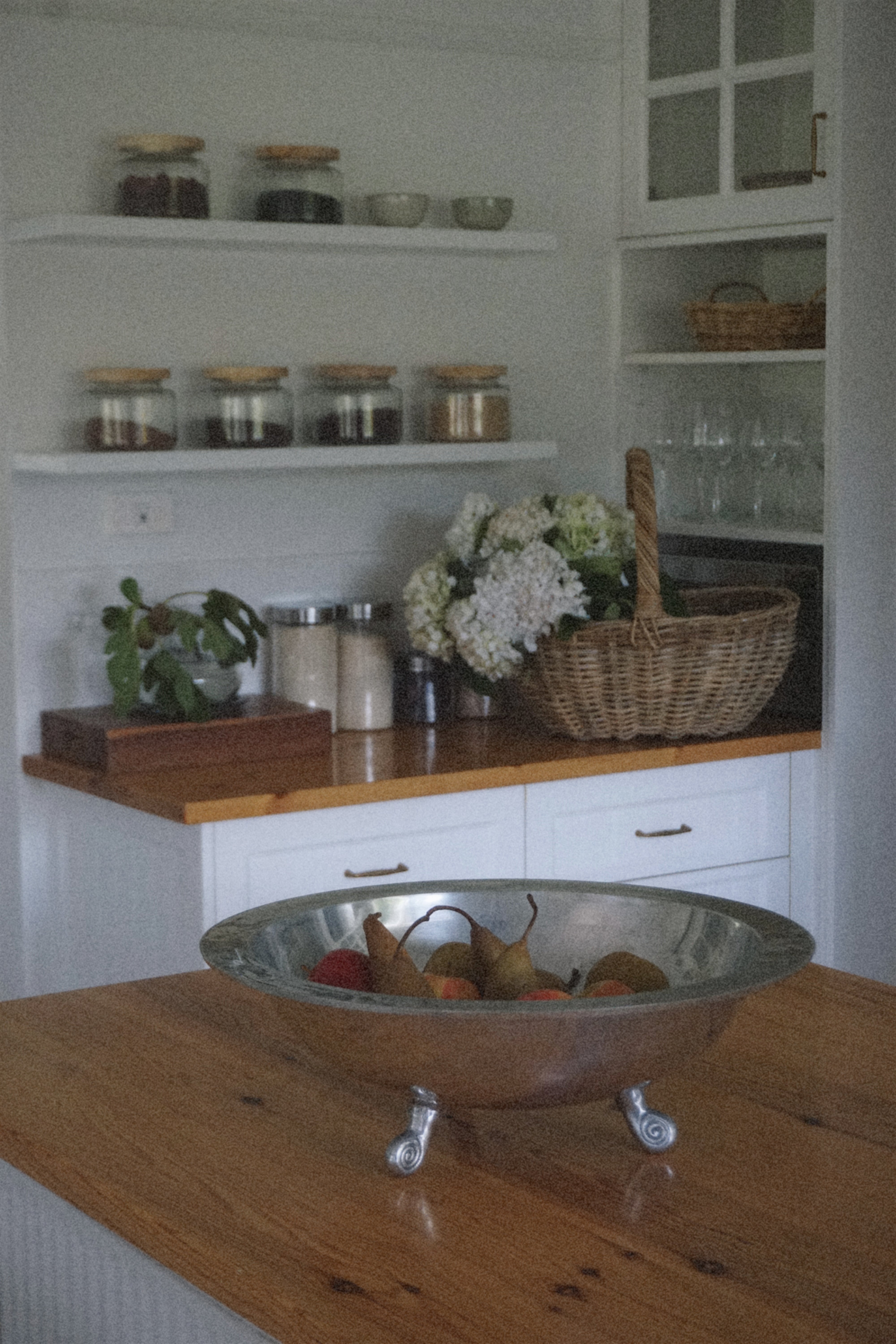 Large Pedestal Fruit Bowl