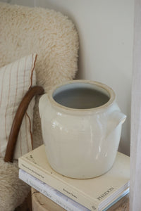 Large Cream Confit Pot